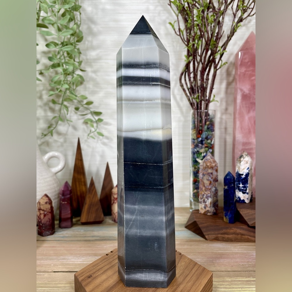 2265 Extra Large Tai Chi Jasper Crystal Tower - Picture 11 of 13
